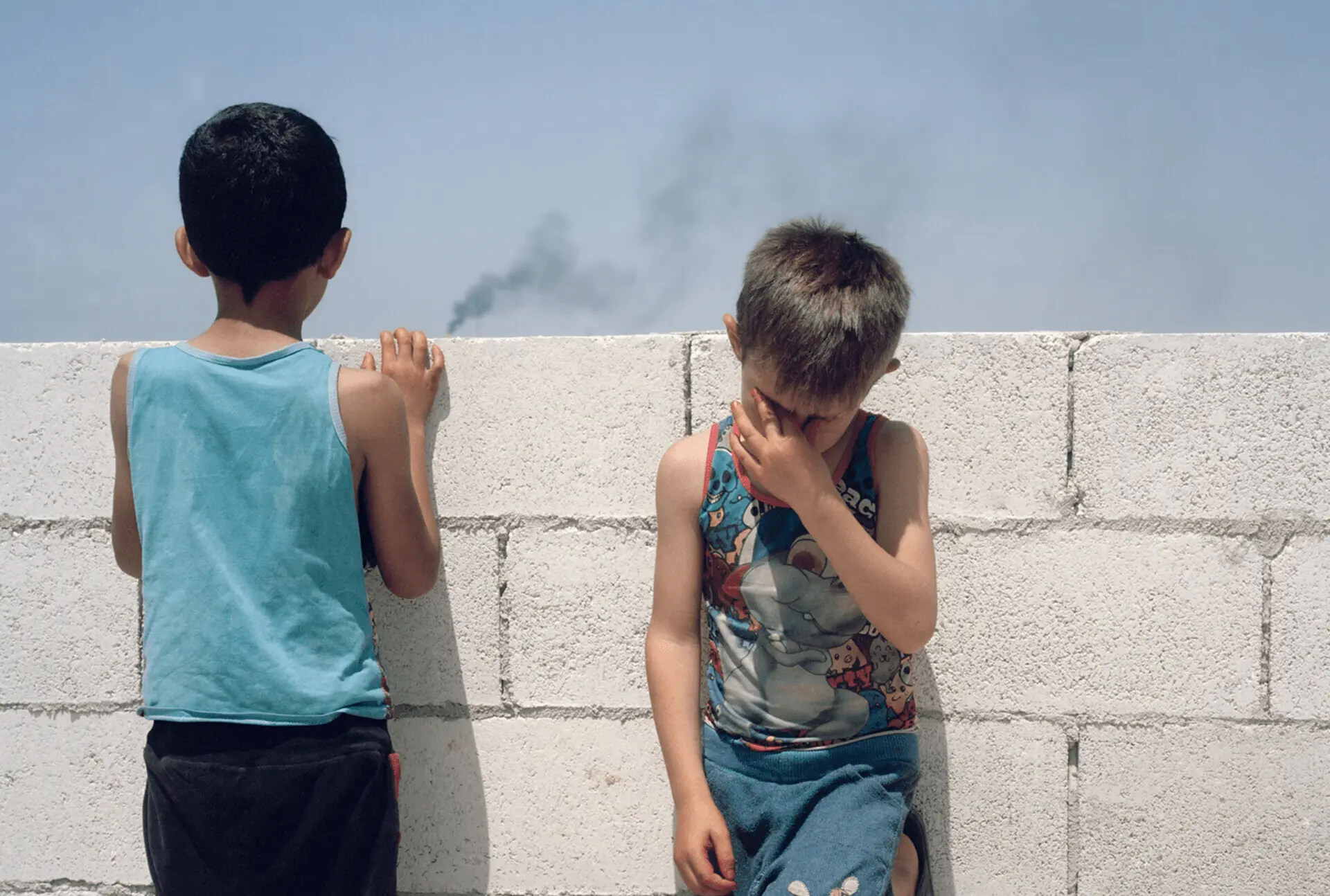 One Photo, One Story: A Simple Test Of Perception - The Sandy Times