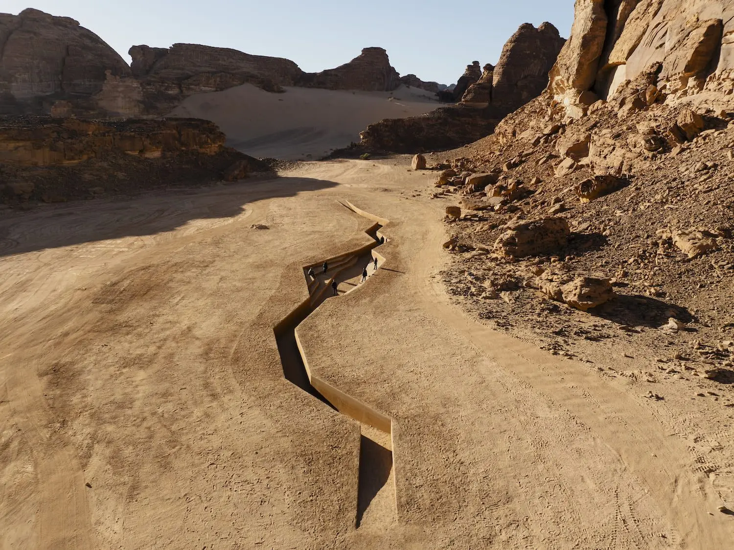 What Artistic Masterpieces Will Define AlUla In 2026? - The Sandy Times